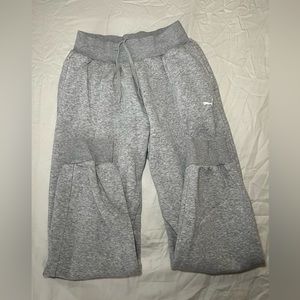 Puma Women Gray Sweat pant Jogger. Size Small